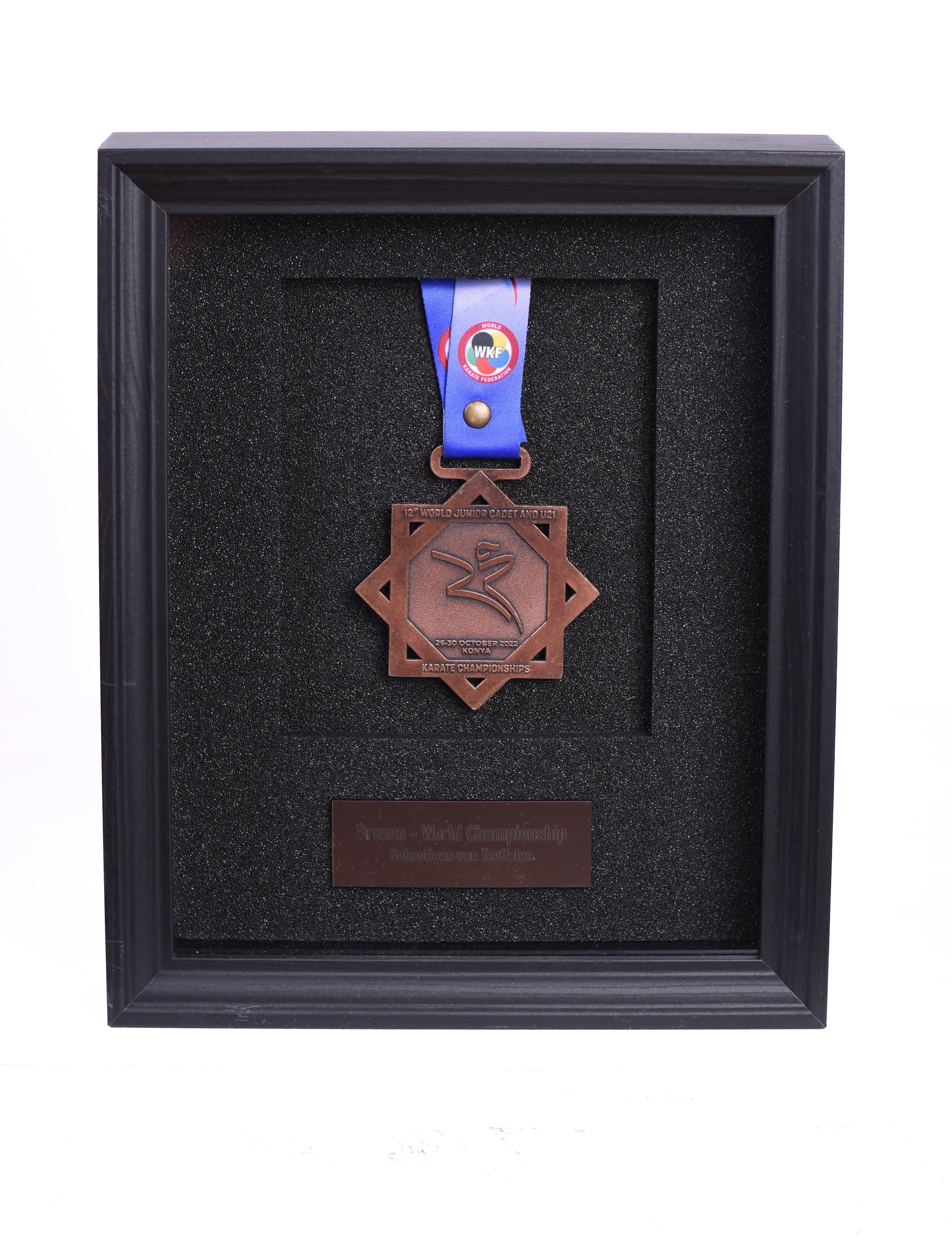 Single medal frame