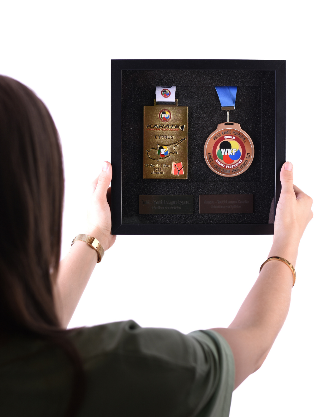 Double medal frame